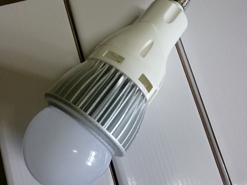 60W LED燈泡