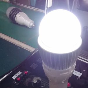 60W LED燈泡